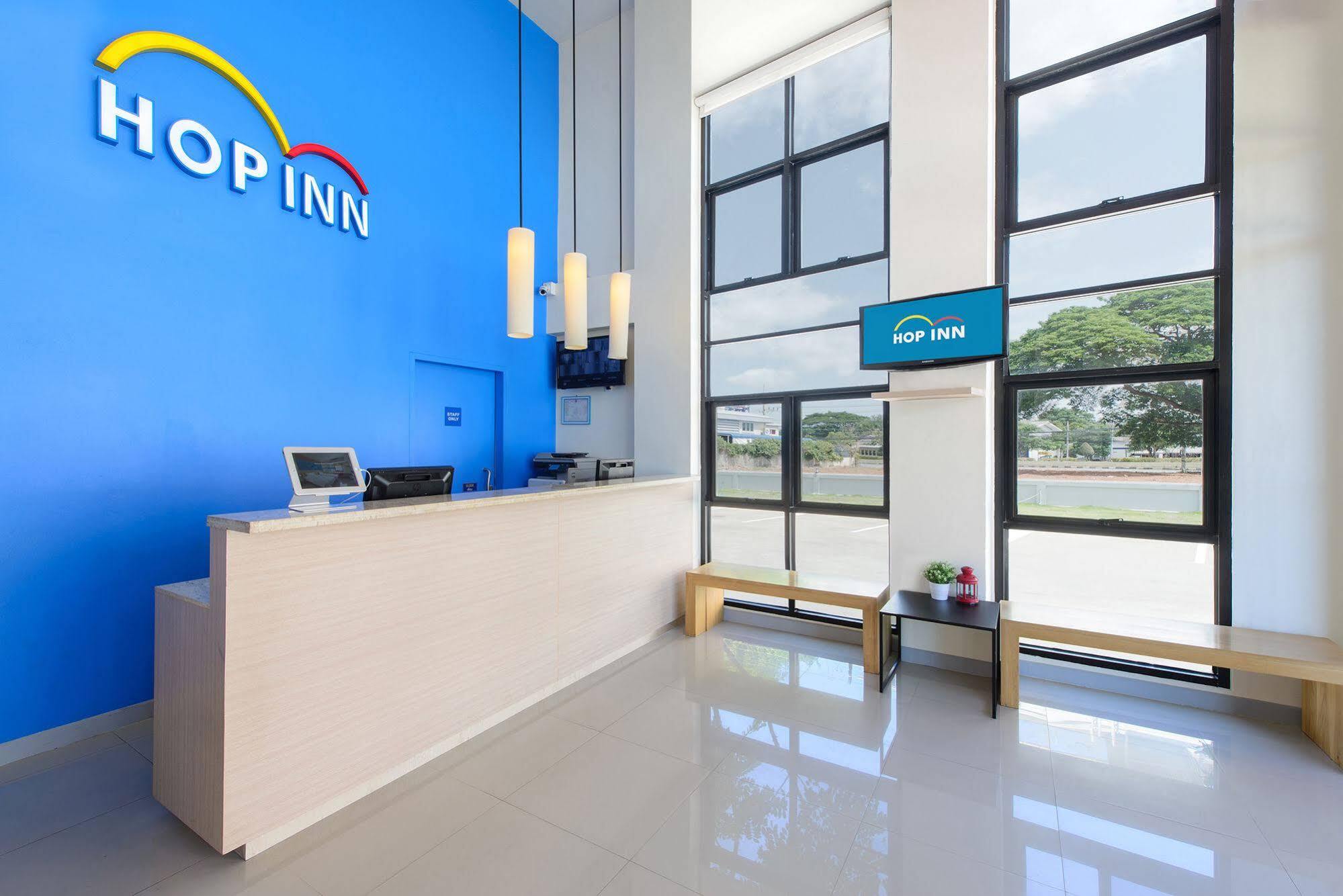 Hop Inn Sakon Nakhon Buitenkant foto